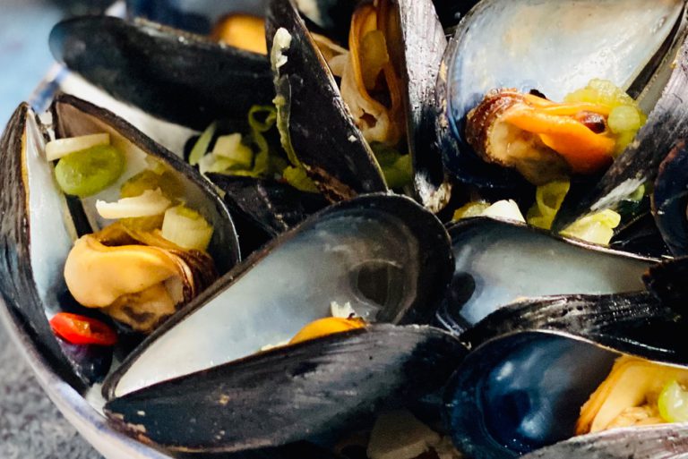 White Wine Mussels Sempio